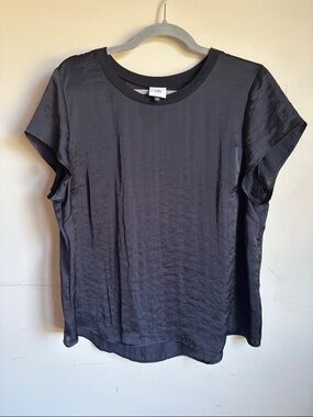 CAbi Black Short Sleeve Satin-Look Crewneck Blouse